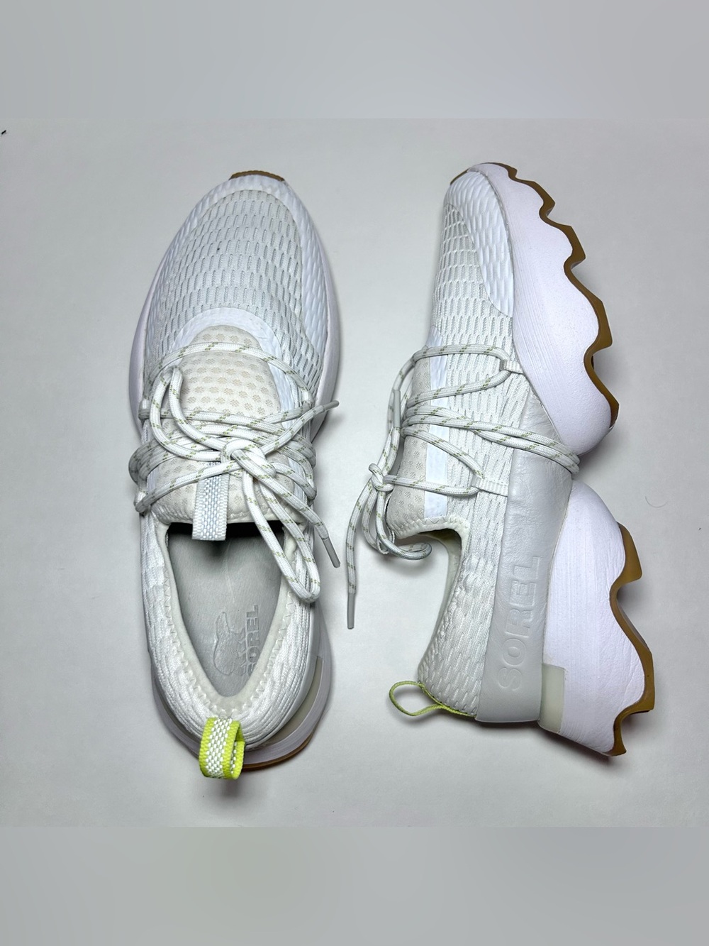 Sorel Kinetic Impact Lace Up Women’s 9.5 Sneakers White Gum